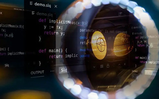 大兴安岭 api php源码,下载的php源码怎么运行呢？